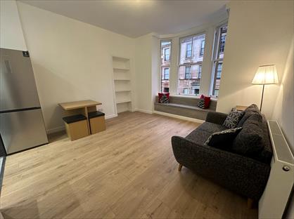 2 Bed Flat, Bank Street, G12
