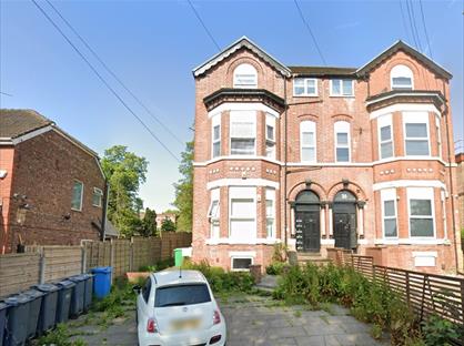 1 Bed Flat, Holland Road, M8
