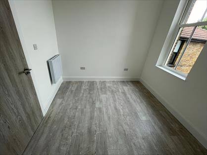 1 Bed Flat, High Road, NW10