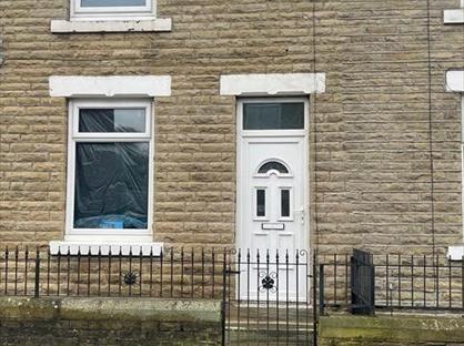 2 Bed Terraced House, Broomcroft Road, WF5