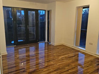 2 Bed Flat, Park Lane, DA9