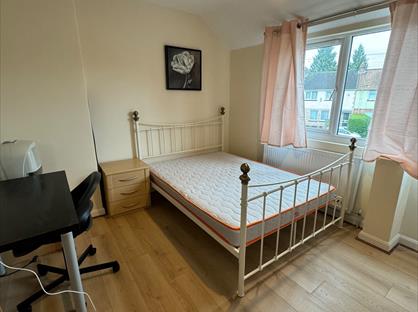 Room in a Shared House, Constantine Avenue, YO10
