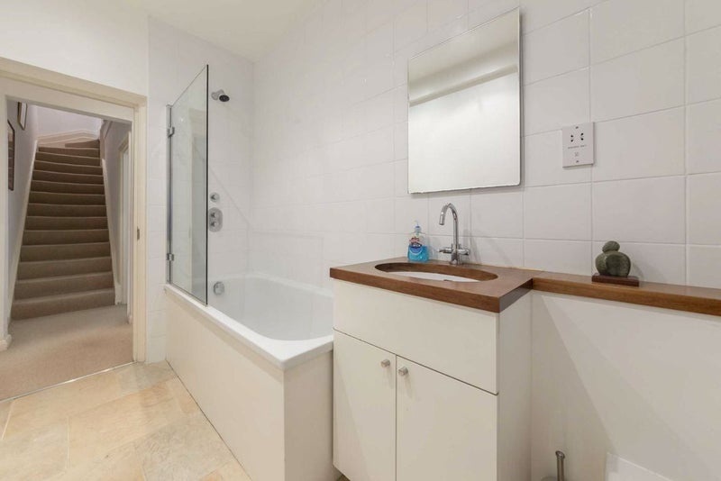 Additional image 5 of Room in a Shared Flat, Orde Hall Street, WC1N, N1 7GU