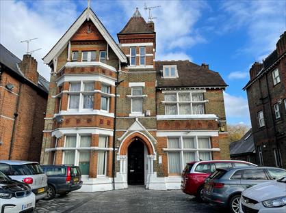 1 Bed Flat, North Common Road, W5