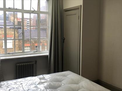 2 Bed Flat, Seymour Street, W1H