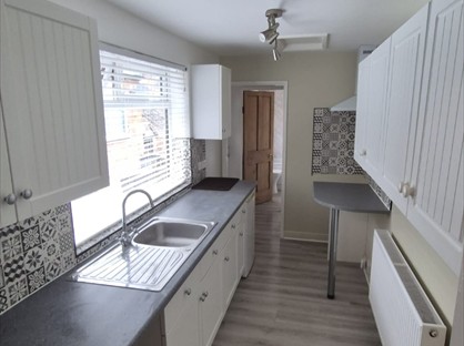 2 Bed Terraced House, Kirk St, ST6