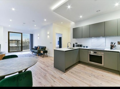 Room in a Shared Flat, Papermill House, UB8