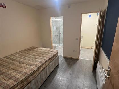 Studio Flat, High Town Road, LU2