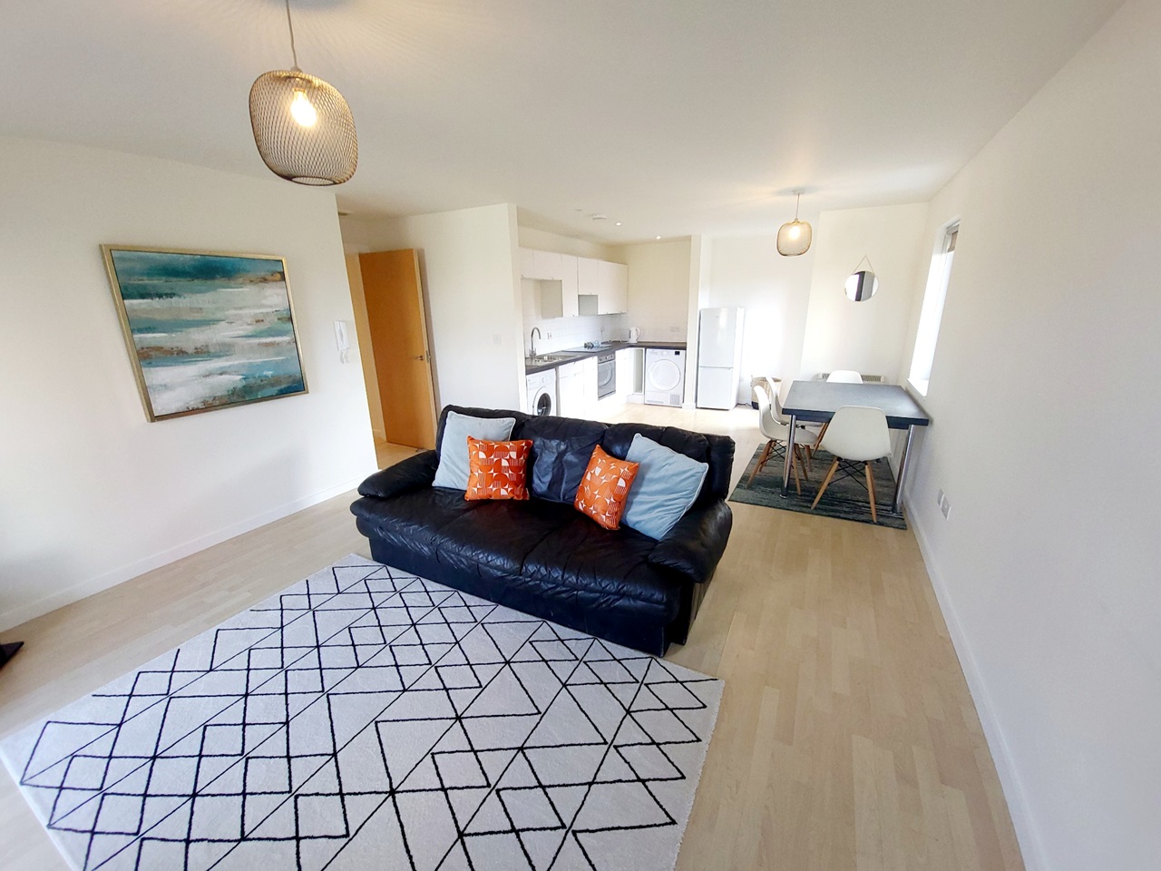2 Bed Flat, Ordsall Lane, M5
