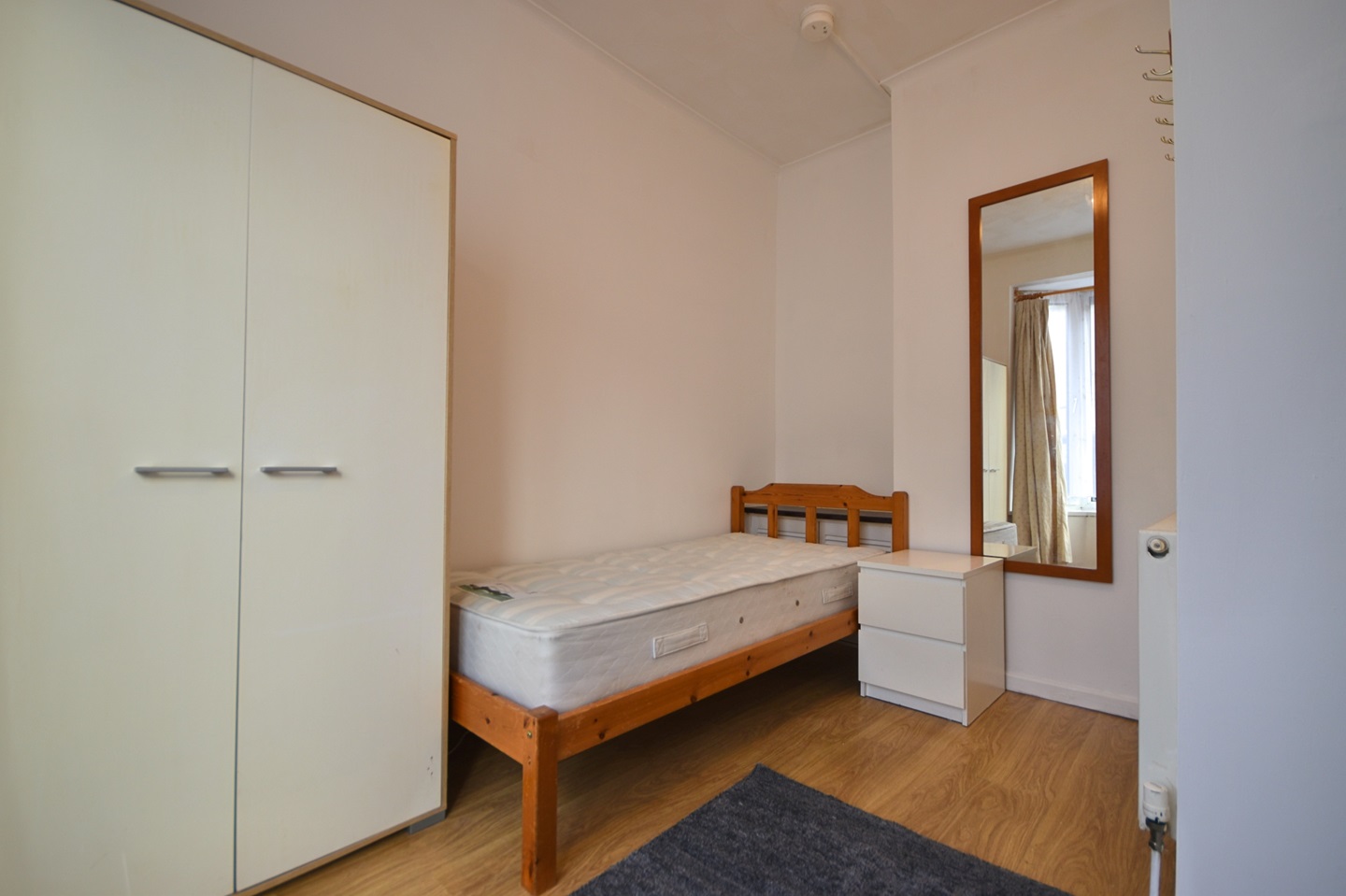 Portsmouth Room in a Shared House, Agincourt Road, PO2 To Rent Now