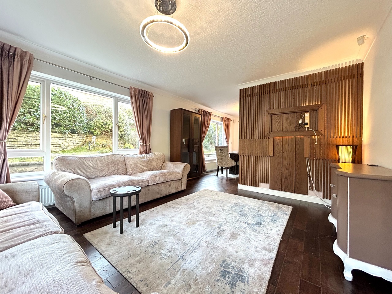 Sutton Coldfield 3 Bed Detached House, Greenway Drive, B73 To Rent