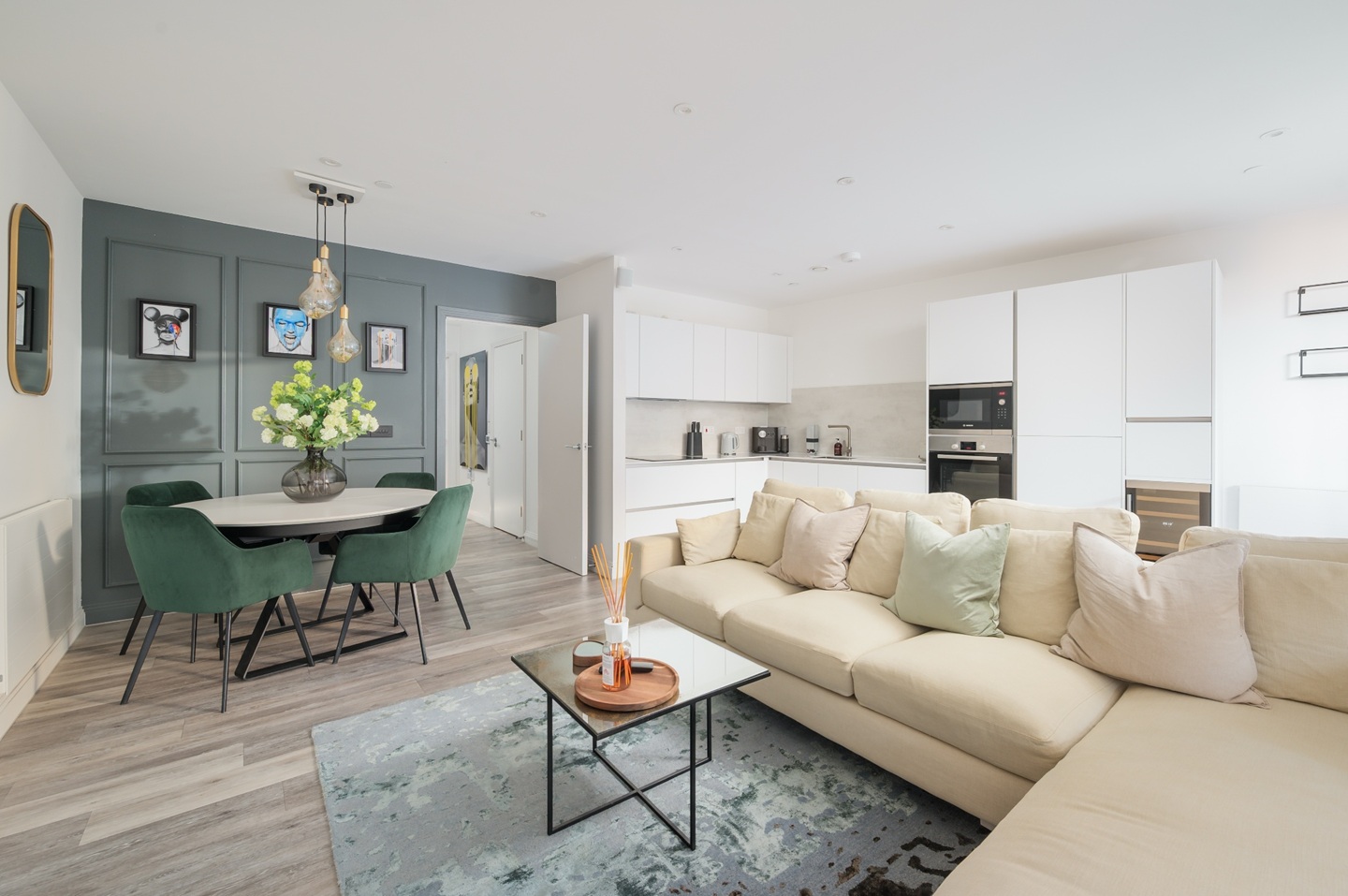 2 Bed Flat, Emperor Apartments, SE5 photo 2