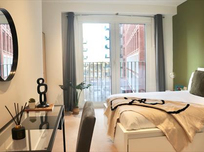 2 Bed Flat, Exchange Gardens, SW8