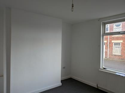 2 Bed Terraced House, Wesley Street, DL14