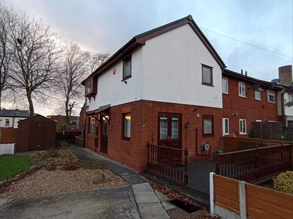 3 Bed Terraced House, Hilton Street, M7