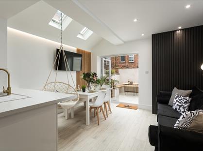 5 Bed Terraced House, Hambleton Terrace, YO31