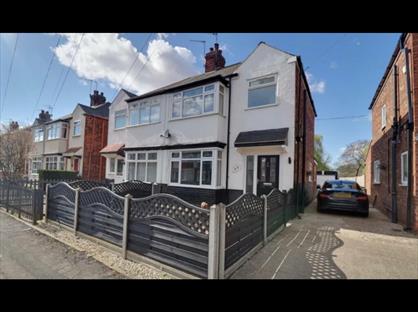 3 Bed Detached House, Campion Avenue, HU4