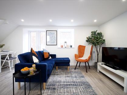 2 Bed Detached House, Station Road, CF44