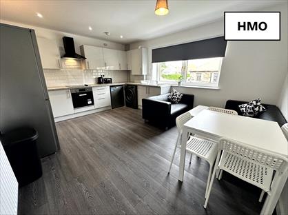 4 Bed Flat, Hmo Licensed Wedderlea Drive, G52