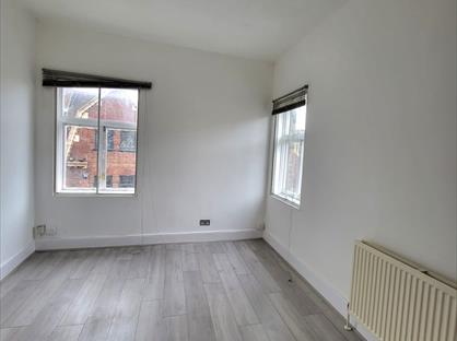 2 Bed Flat, Stoke Newington Church Street, N16