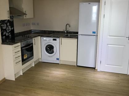 Studio Flat, Regent Square, NN1