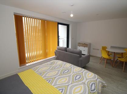 Studio Flat, Northill Apartments, M50