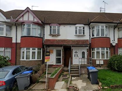 1 Bed Flat, Westview Close, NW10