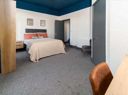 Room in a Shared House, Bromwich Street, BL2