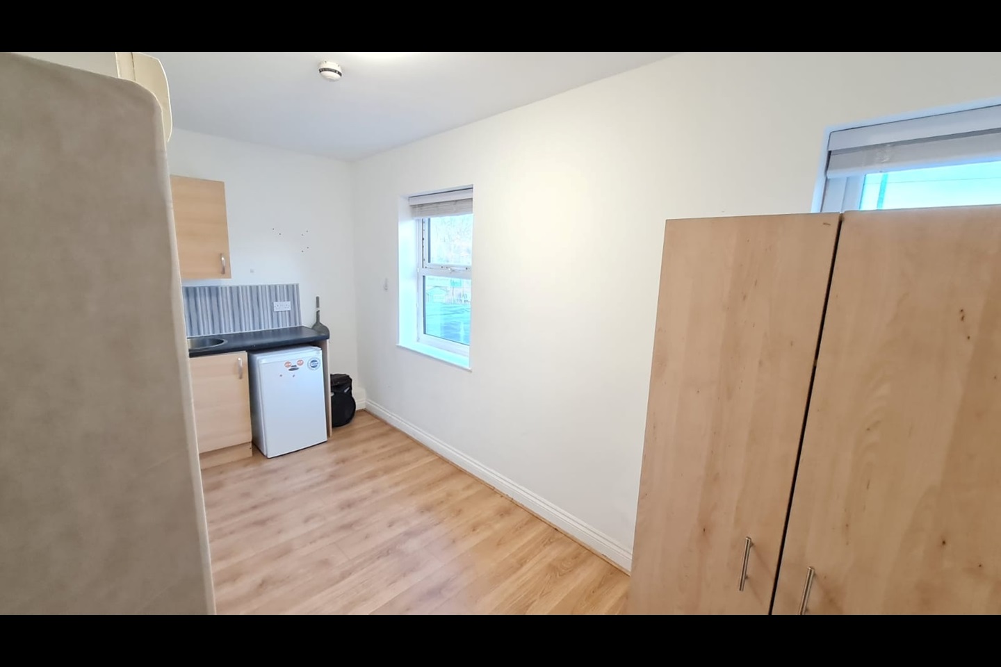 Neasden Willesden Brent London Studio Flat, Neasden Willesden Brent London, NW10 To Rent Now