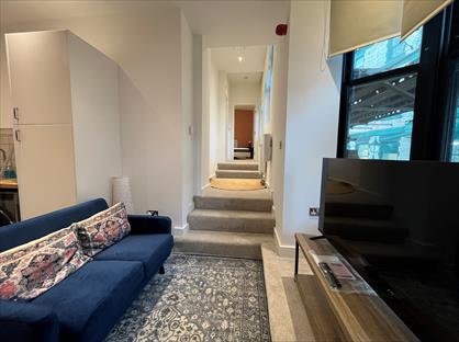 1 Bed Flat, New Briggate, LS2