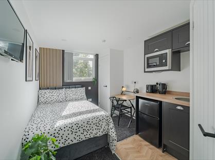 Room in a Shared House, Waveley Road, CV1