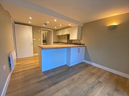 1 Bed Flat, Anchor House, EX31