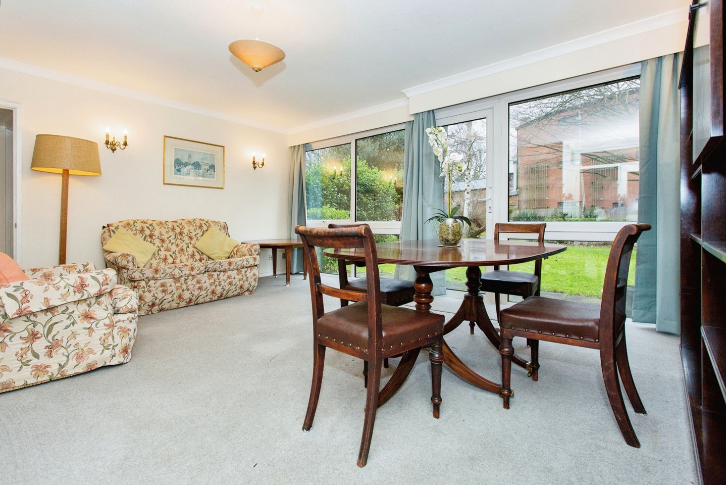 2 Bed Flat, Newton Road, CB2 photo 2