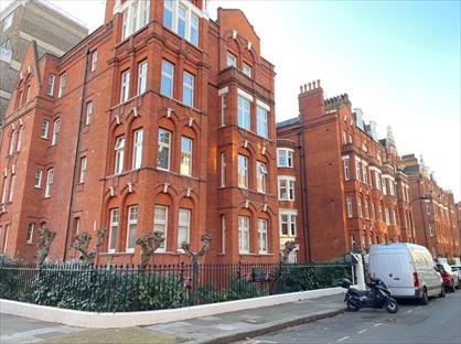 1 Bed Flat, Hammersmith, W6