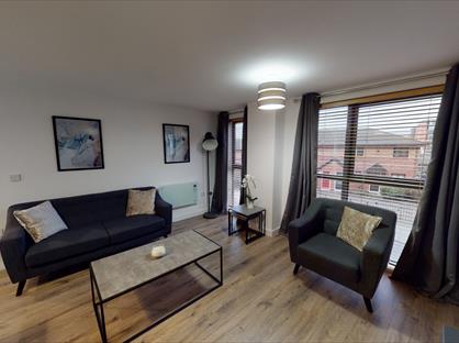 2 Bed Flat, Staten Court, L1