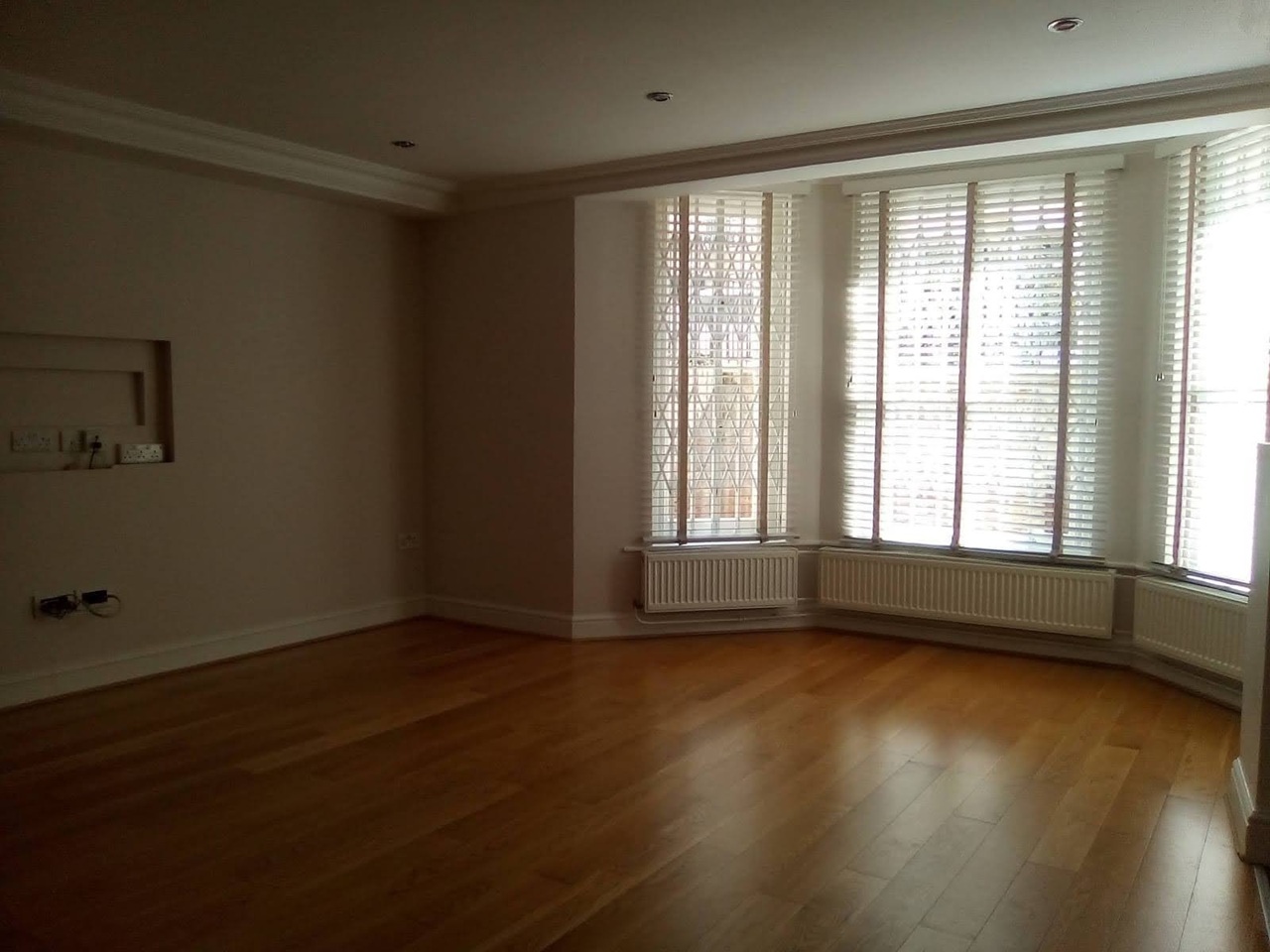 2 Bed Flat, Belgrave Gardens, NW8 photo 5