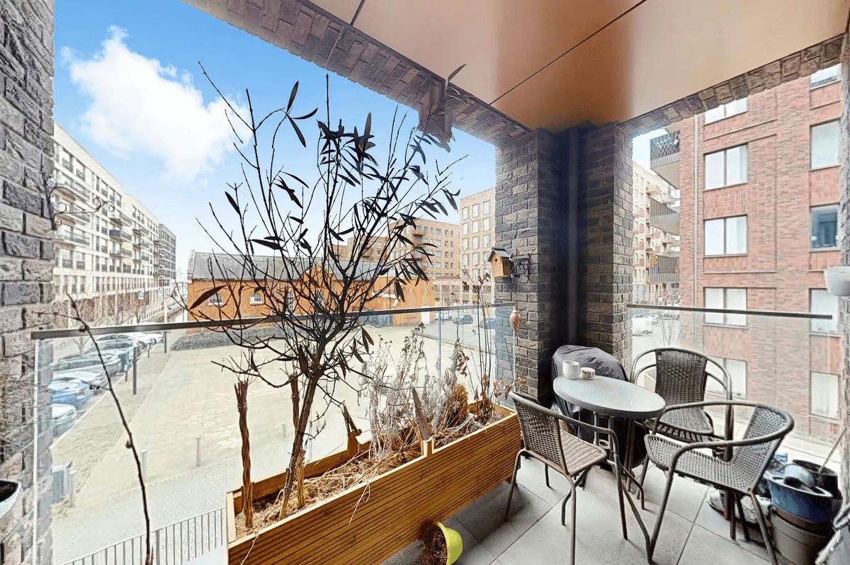 London 2 Bed Flat, Hamme Building, E16 To Rent Now for £2,250.00 p/m