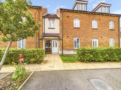 2 Bed Flat, Cotts Field, HP17