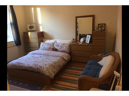 Studio Flat, Priory Road, HP13