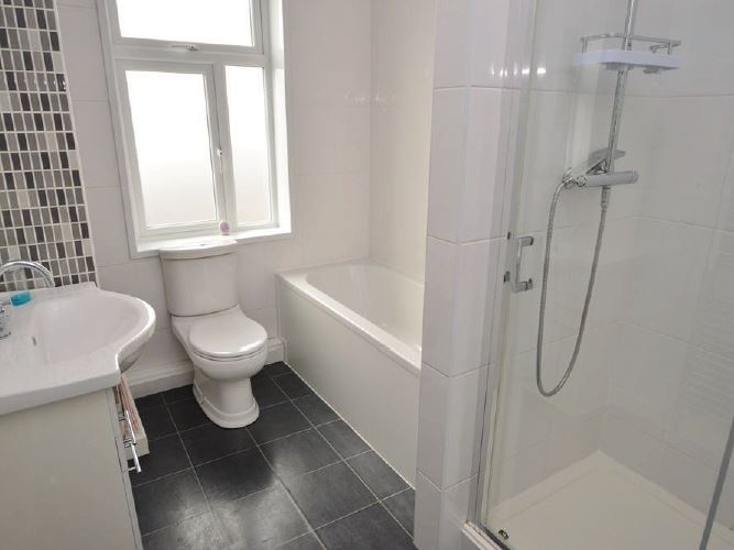 Swinton, Manchester 2 Bed Terraced House, Ellesmere Street, M27 To Rent Now for £1,000.00 p/m