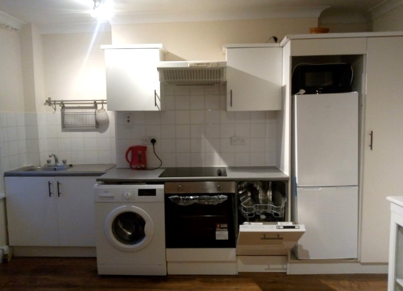 1 Bed Flat, Islington, N1 photo 4