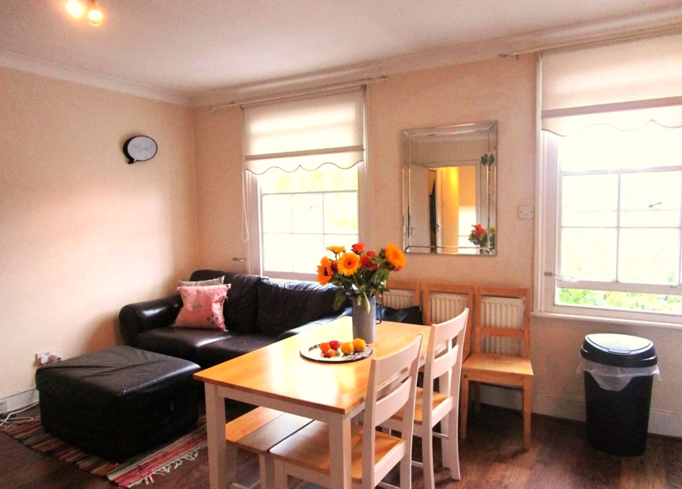 1 Bed Flat, Islington, N1 photo 5