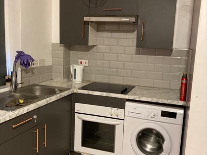 1 Bed Flat, Aideys Alley, ST15