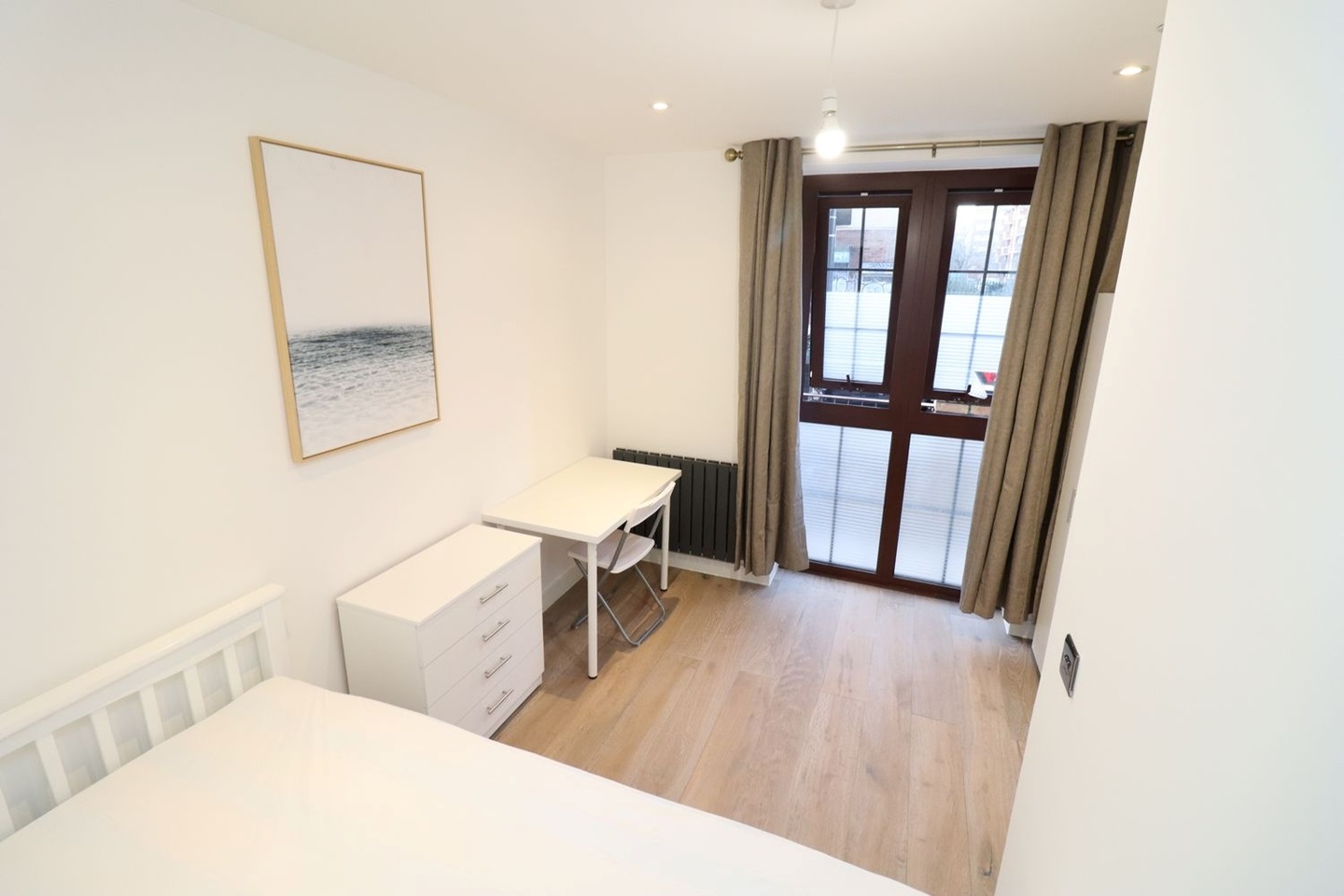 Room in a Shared Flat, Jubilee Street, E1 photo 4