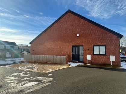 2 Bed Semi-Detached House, Norfolk Avenue, OL10