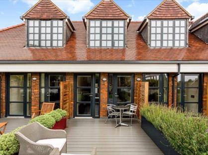 2 Bed Maisonette, Stancrest, HP6