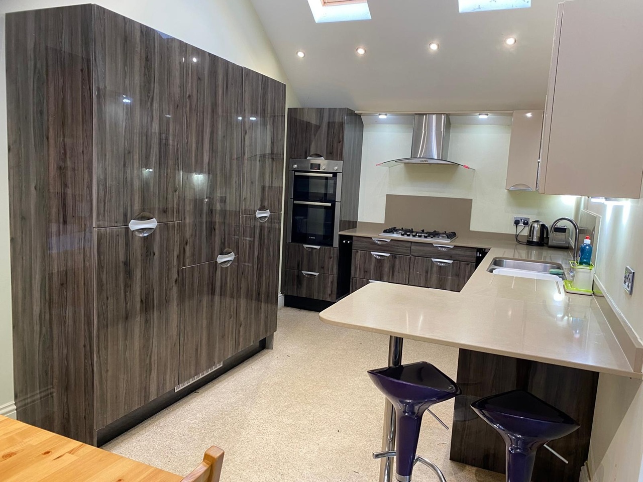 Additional image 2 of Room in a Shared Flat, Western Elms Avenue, RG30, N1 7GU