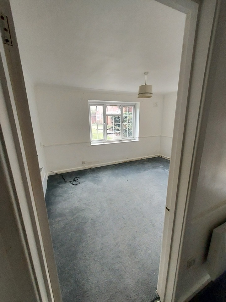 Birmingham 2 Bed Flat, Pakenham Village, B15 To Rent Now for £950.