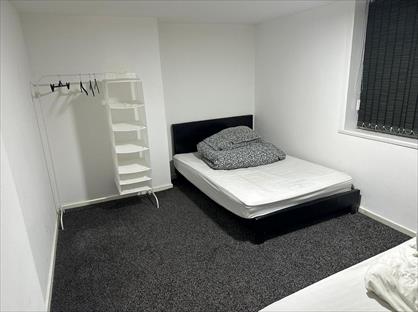 Studio Flat, Tong Road, LS12