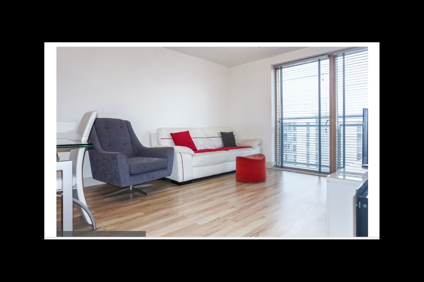 2 Bed Flat, Water Street, M3, N1 7GU